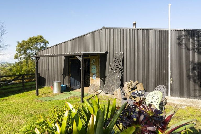 Photo of property in 210 Milne Road, Purua, Whangarei, 0172