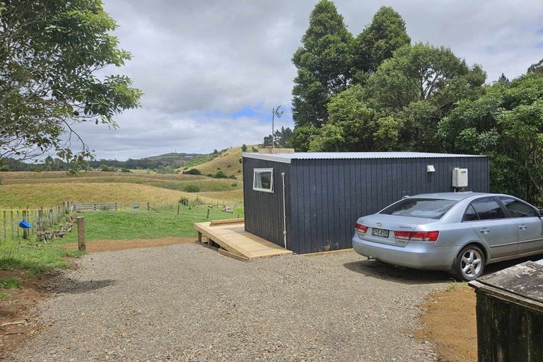 Photo of property in 91 Kanuka Road, Bombay, 2675