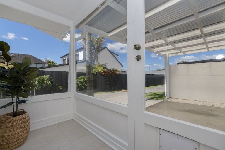Photo of property in 9a Myres Street, Otumoetai, Tauranga, 3110