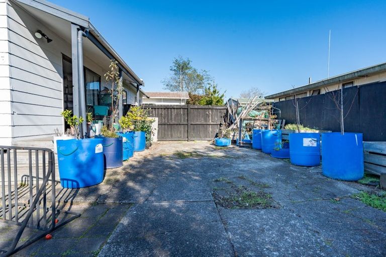 Photo of property in 129a Avalon Drive, Nawton, Hamilton, 3200