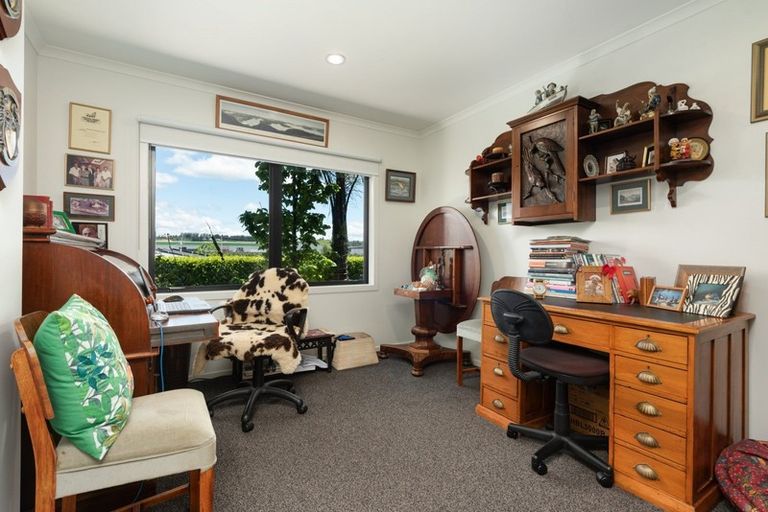 Photo of property in 9 Ellesmere Close, Pyes Pa, Tauranga, 3112