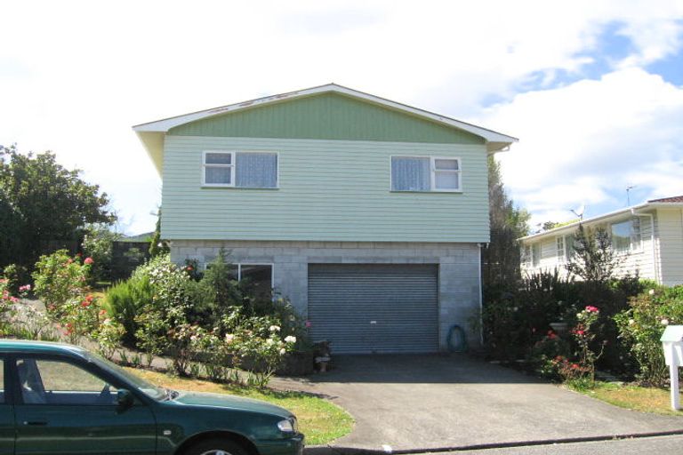 Photo of property in 8 Dakota Grove, Totara Park, Upper Hutt, 5018