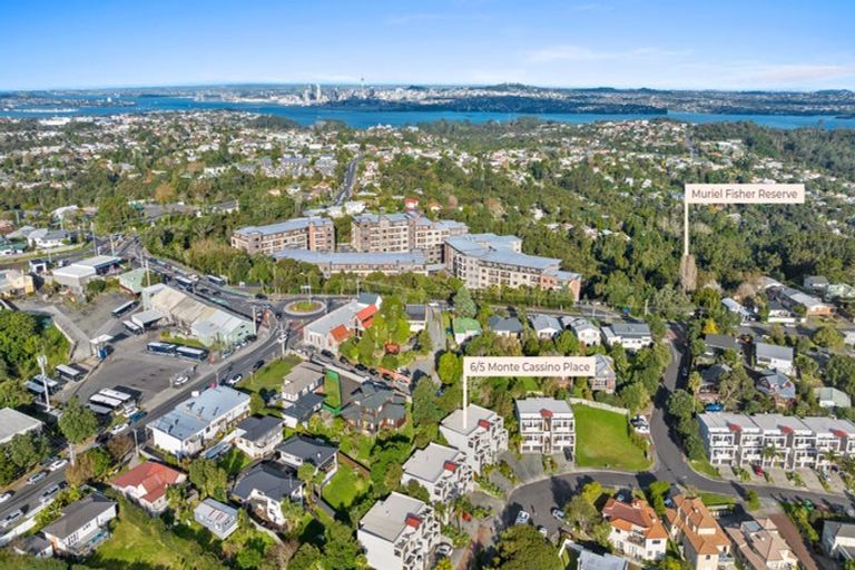 Photo of property in 6/5 Monte Cassino Place, Birkdale, Auckland, 0626