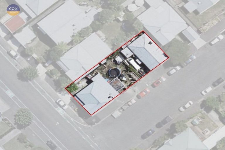 Photo of property in 37 Nelson Crescent, Napier South, Napier, 4110