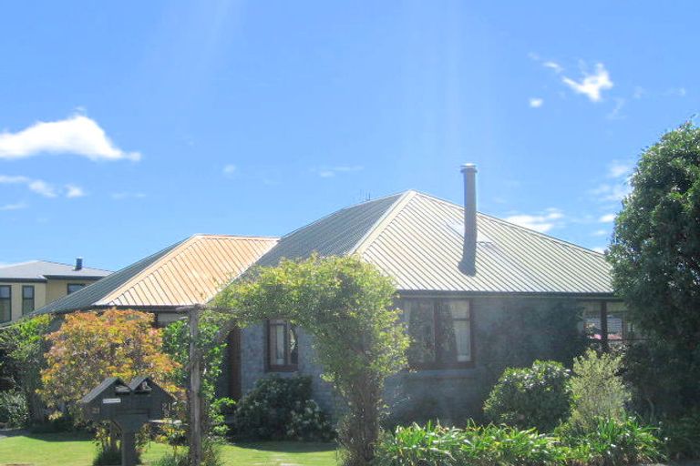 Photo of property in 2/21 Aubrey Crescent, Rainbow Point, Taupo, 3330