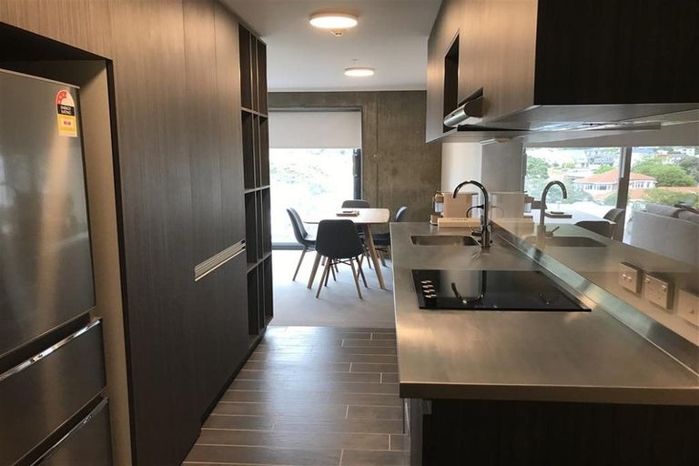 Photo of property in Frame Apartments, 602/111 Molesworth Street, Thorndon, Wellington, 6011