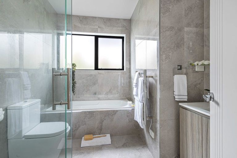 Photo of property in 20 Kiwa Crescent, Gulf Harbour, Whangaparaoa, 0930