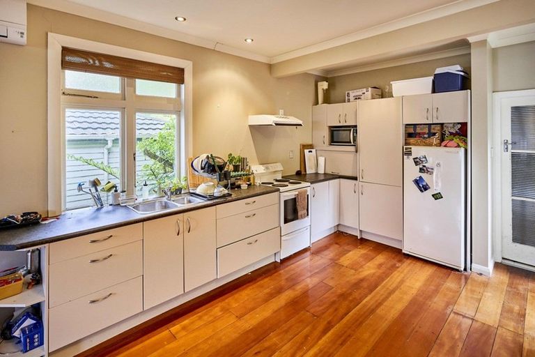 Photo of property in 58 Awarua Street, Ngaio, Wellington, 6035