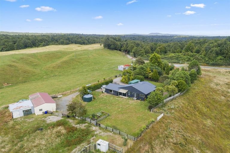Photo of property in 2 Seales Road, Oropi, Tauranga, 3173