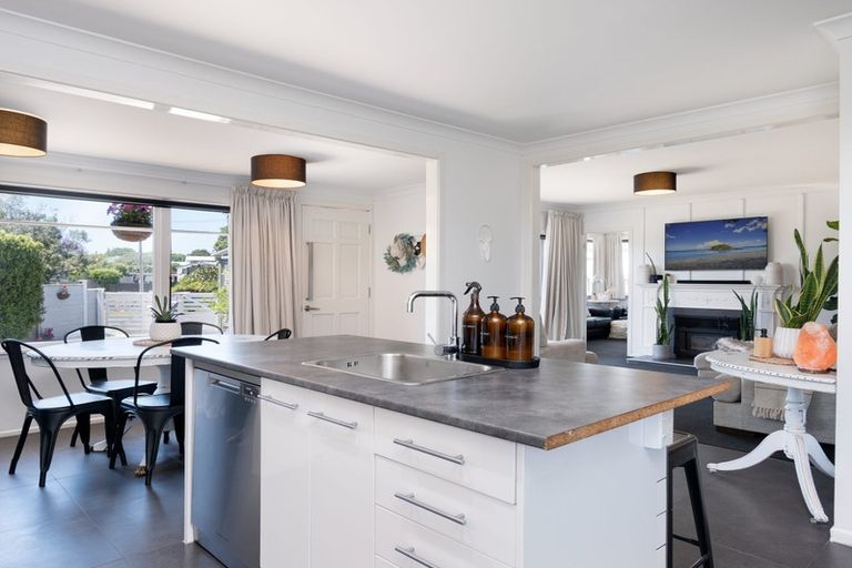 Photo of property in 5 Carberry Crescent, Te Puke, 3119