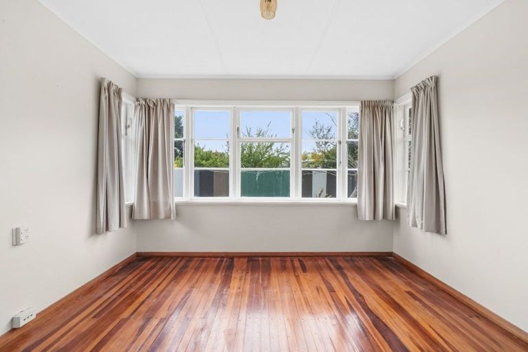 Photo of property in 15b Roosevelt Street, Levin, 5510