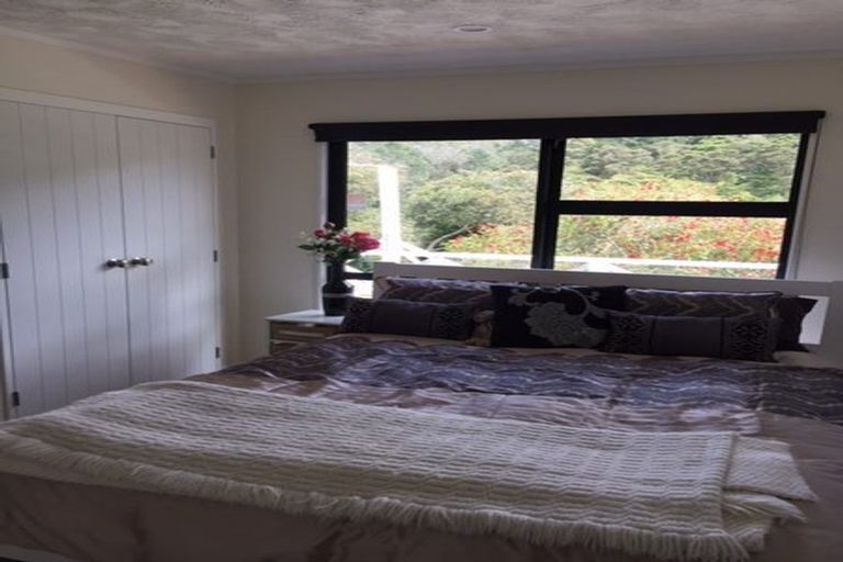 Photo of property in 12 Glendawn Place, Bayview, Auckland, 0629