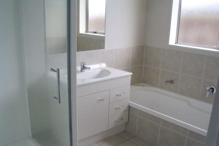 Photo of property in 26 Duckworth Road, Papakura, 2110