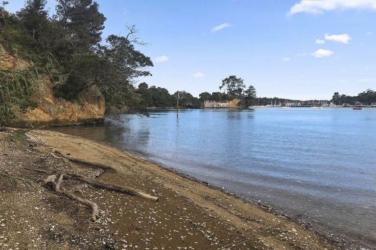 Photo of property in 6 Tirairaka Terrace, Okiato, Russell, 0272