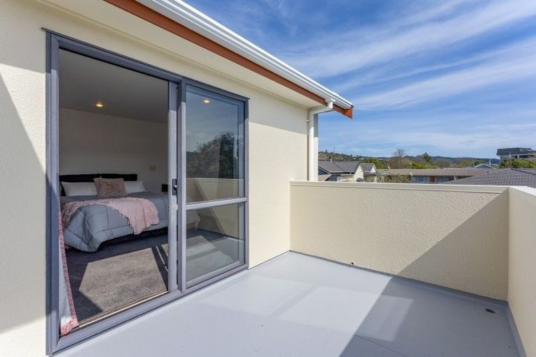 Photo of property in 22 Granville Street, Silverstream, Upper Hutt, 5019