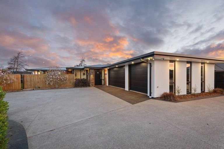 Photo of property in 26 Josephine Crescent, Aidanfield, Christchurch, 8025