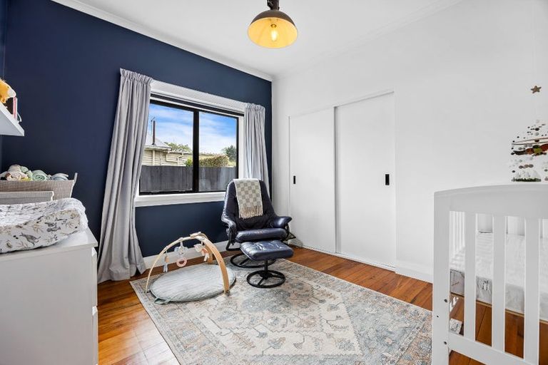 Photo of property in 64 Sylvan Street, Hillmorton, Christchurch, 8024