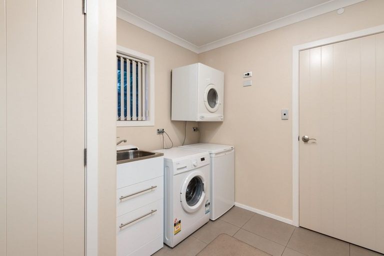 Photo of property in 56 Rexford Heights, Pyes Pa, Tauranga, 3112