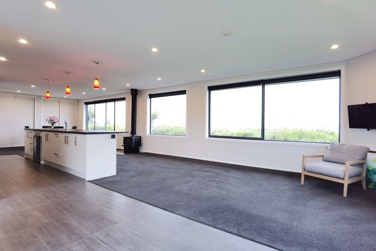 Photo of property in 37 Whitcombe Terrace, Hokitika, 7810