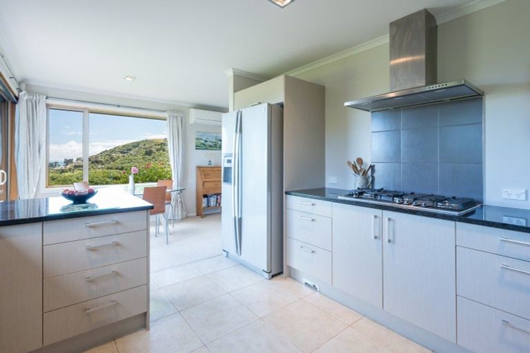 Photo of property in 16 Springlea Heights, Atawhai, Nelson, 7010