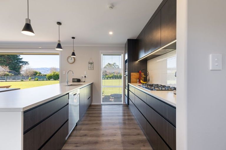 Photo of property in 18 Ashgrove Lane, Ashhurst, Palmerston North, 4470