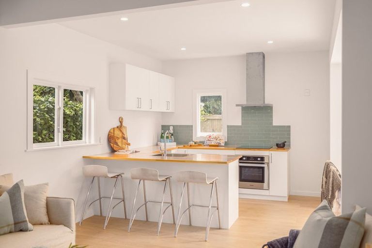 Photo of property in 1/92 Radley Street, Woolston, Christchurch, 8023