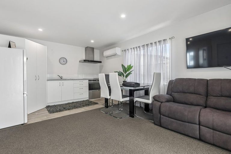 Photo of property in 11 Kamahi Crescent, Papamoa Beach, Papamoa, 3118