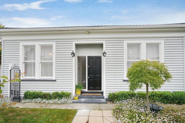 Photo of property in 23 Edward Street, Rangiora, 7400