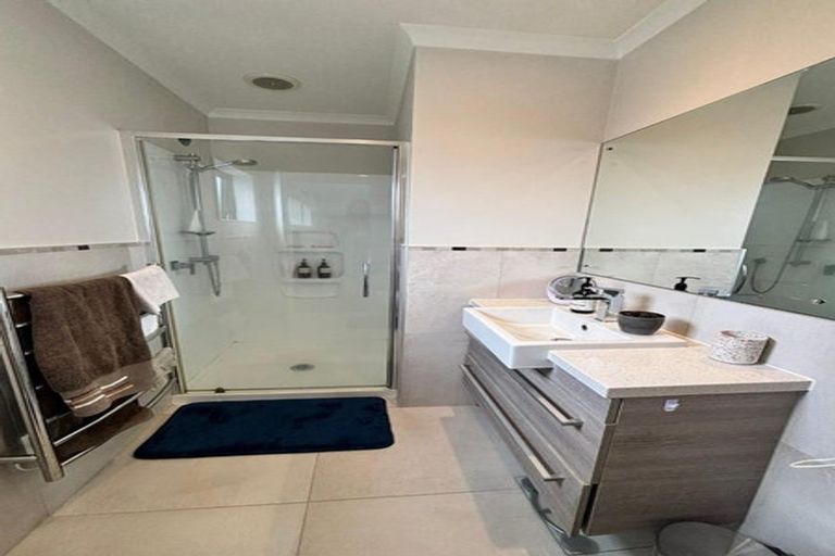 Photo of property in 33d Anselmi Ridge Road, Pukekohe, 2120