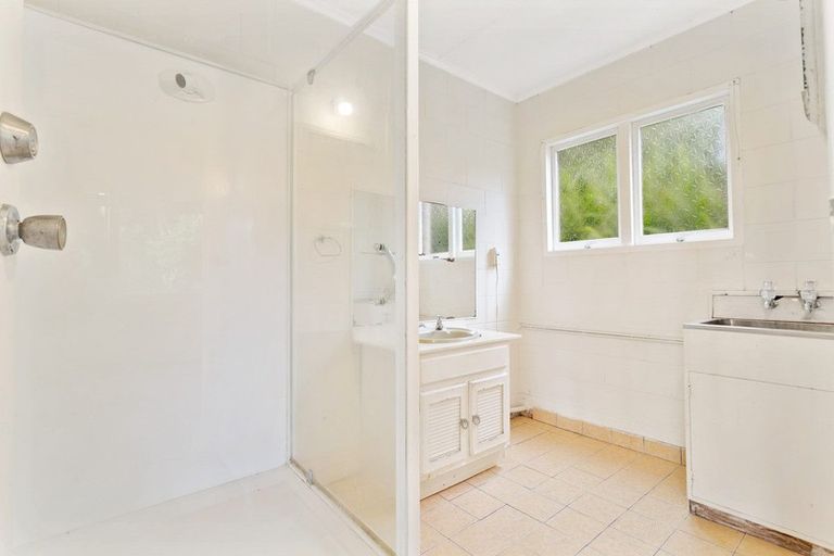 Photo of property in 39a Everard Avenue, Army Bay, Whangaparaoa, 0930