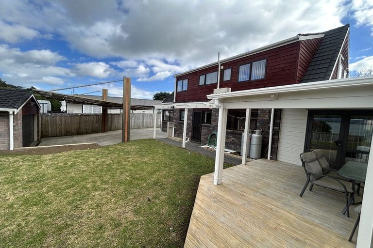 Photo of property in 58 Carnoustie Drive, Wattle Downs, Auckland, 2103