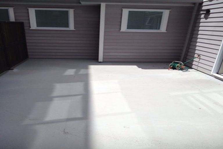 Photo of property in Budget Car Rental, 10/81 Ghuznee Street, Te Aro, Wellington, 6011