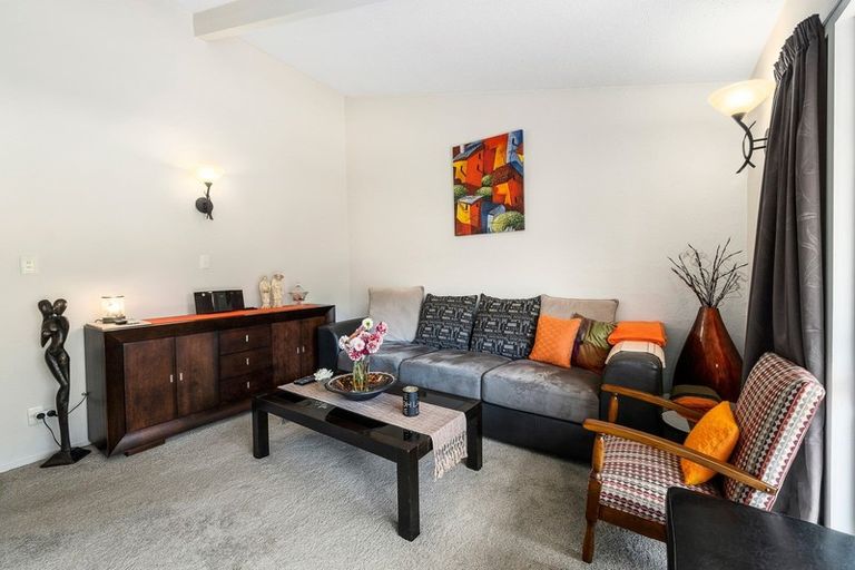 Photo of property in 4t Rutland Street, Picton, 7220