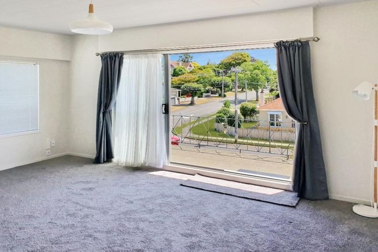 Photo of property in 73b Great North Road, Saint Johns Hill, Whanganui, 4501