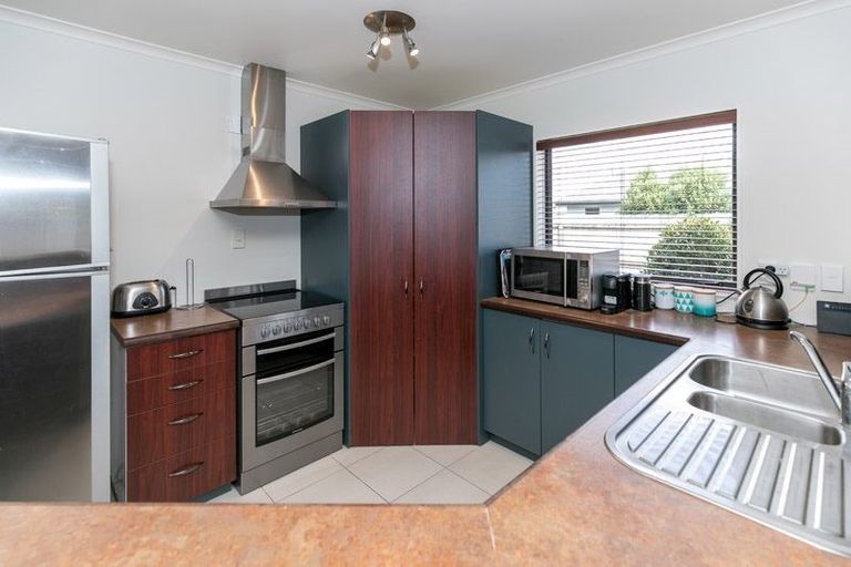 Photo of property in 132 Rototuna Road, Rototuna, Hamilton, 3210