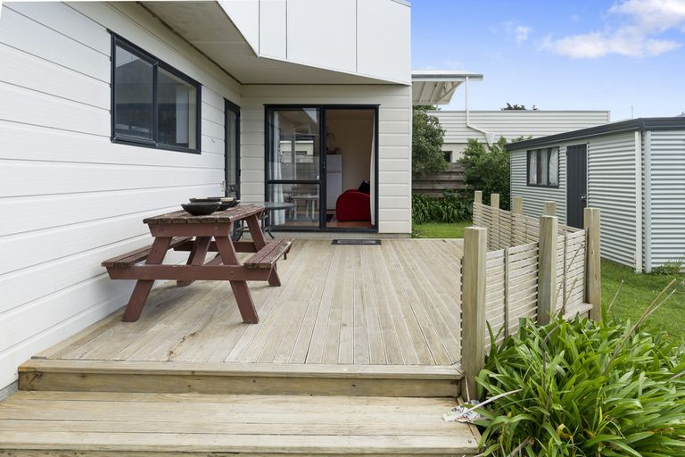 Photo of property in 1119 Papamoa Beach Road, Papamoa Beach, Papamoa, 3118