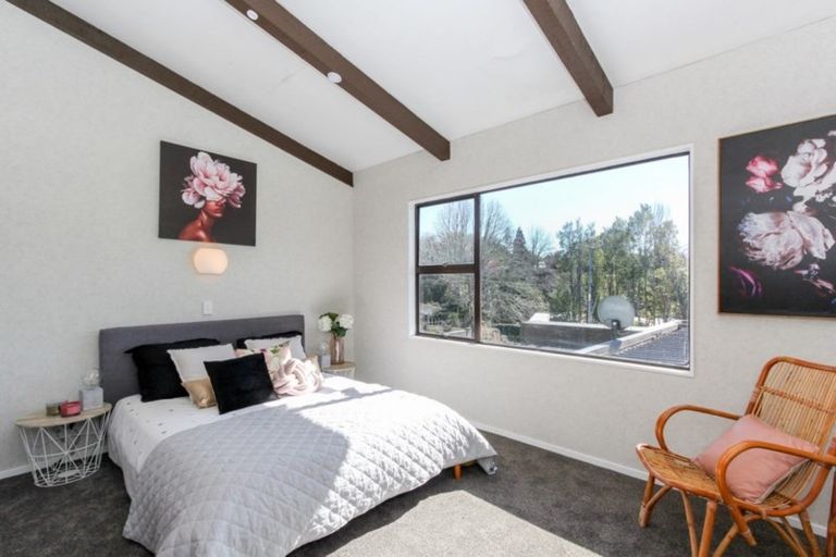 Photo of property in 17b Clawton Street, Westown, New Plymouth, 4310