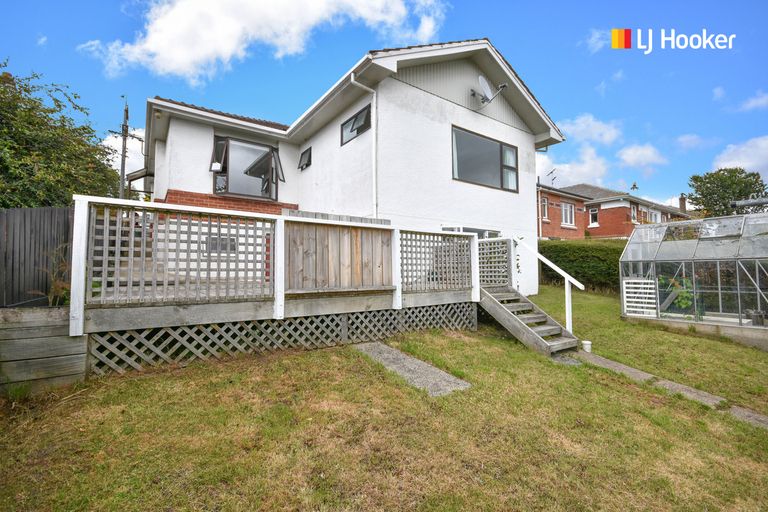 Photo of property in 22 Mornington Road, Balaclava, Dunedin, 9011