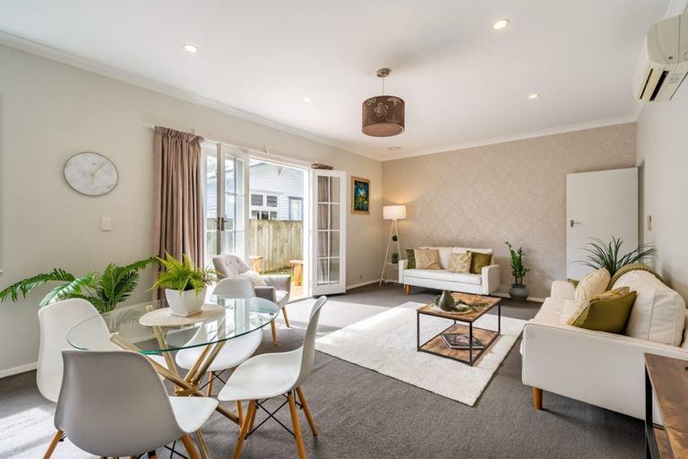 Photo of property in 2 Wood Street, Wallaceville, Upper Hutt, 5018