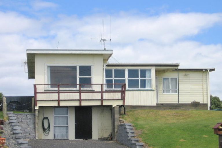 Photo of property in 124 Seaforth Road, Waihi Beach, 3611