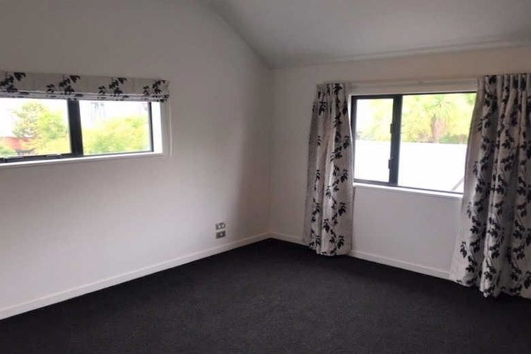 Photo of property in 82 Springfield Road, St Albans, Christchurch, 8014
