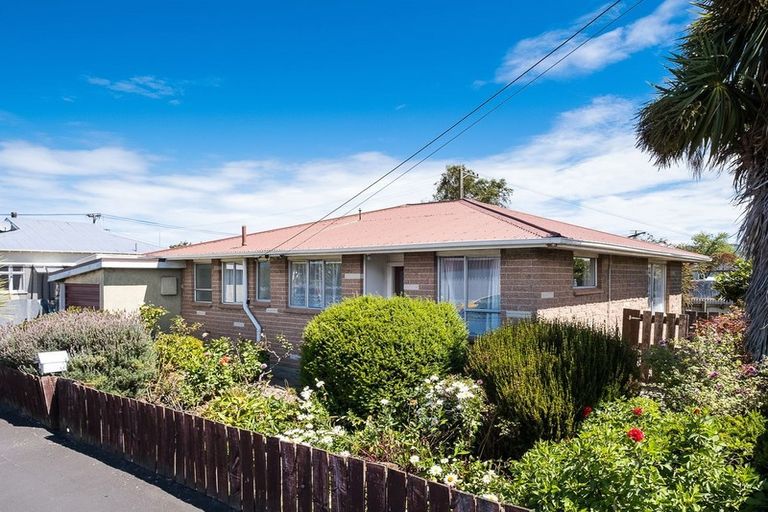 Photo of property in 17 Fingall Street, South Dunedin, Dunedin, 9012