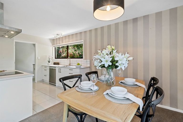 Photo of property in 3a Chatswood Place, Bishopdale, Christchurch, 8051