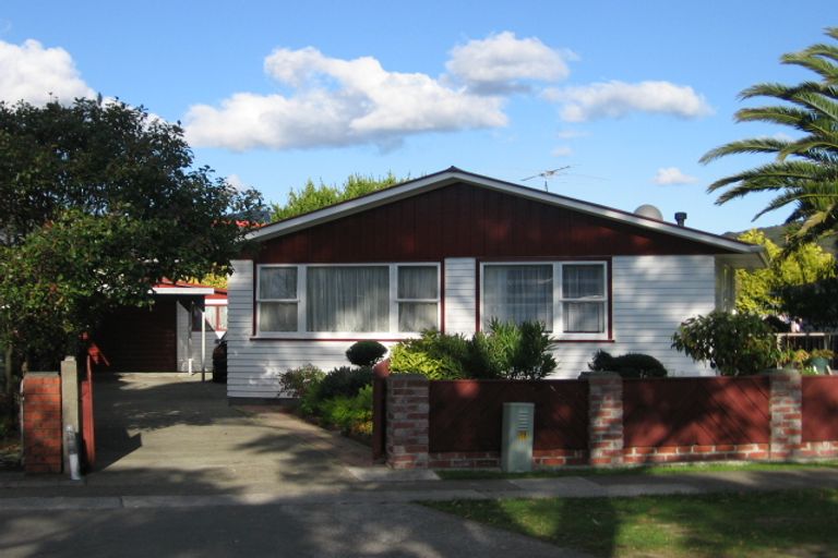 Photo of property in 48 Parkway, Wainuiomata, Lower Hutt, 5014
