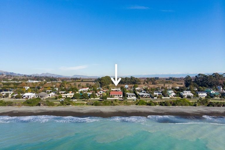 Photo of property in 134 Beach Road, Haumoana, 4102