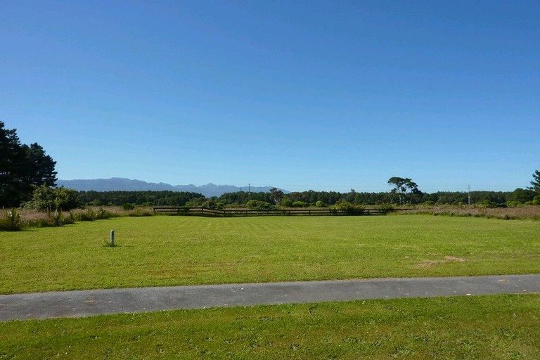 Photo of property in 3 Elley Drive, Carters Beach, Westport, 7825