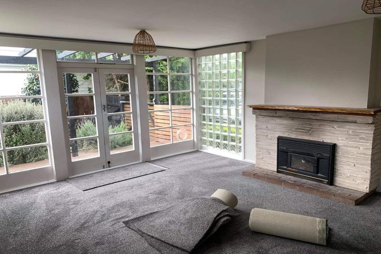 Photo of property in 153 Wairakei Road, Bryndwr, Christchurch, 8053