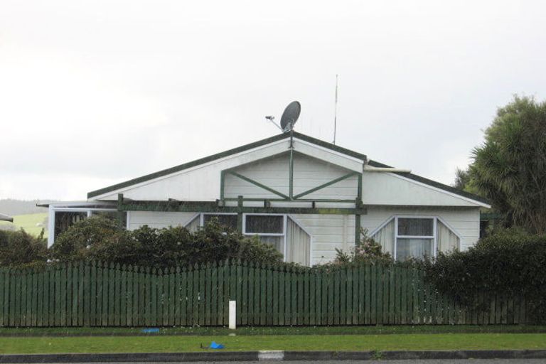 Photo of property in 110 Paramount Parade, Tikipunga, Whangarei, 0112