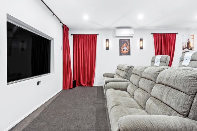 Photo of property in 189 Point View Drive, East Tamaki Heights, Auckland, 2016