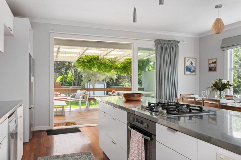 Photo of property in 28a Moana Road, Okitu, Gisborne, 4010